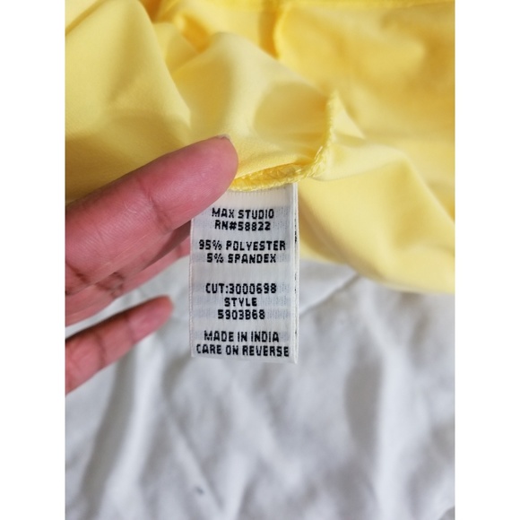 ☀️ Yellow max studio dress - Picture 6 of 7